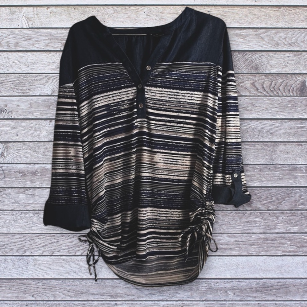 New Directions Navy and White Striped Top large